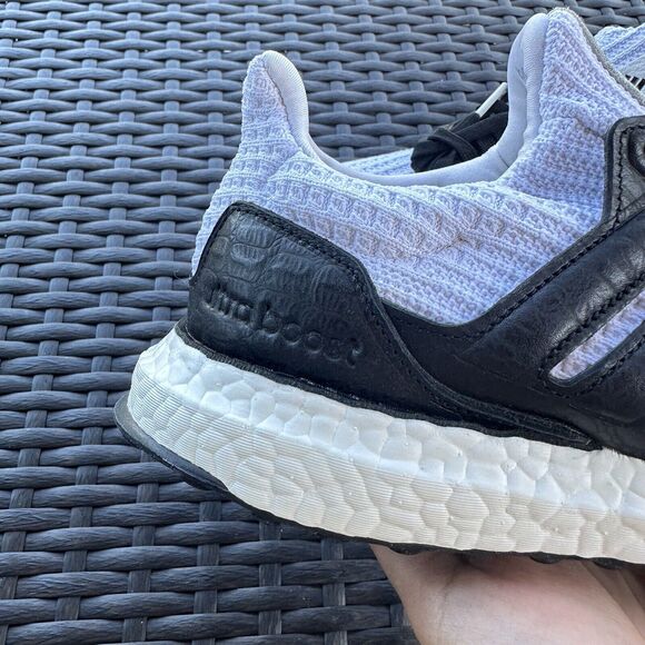 Adidas UltraBoost DNA Animal Pack - Croc Men\'s Athletic Shoes FZ2895 Size 8 main image 6